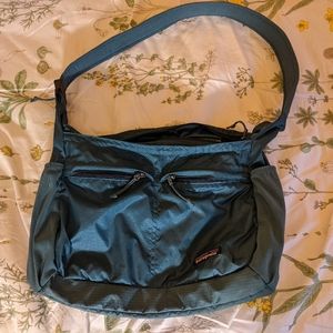 Patagonia lightweight travel courier blue